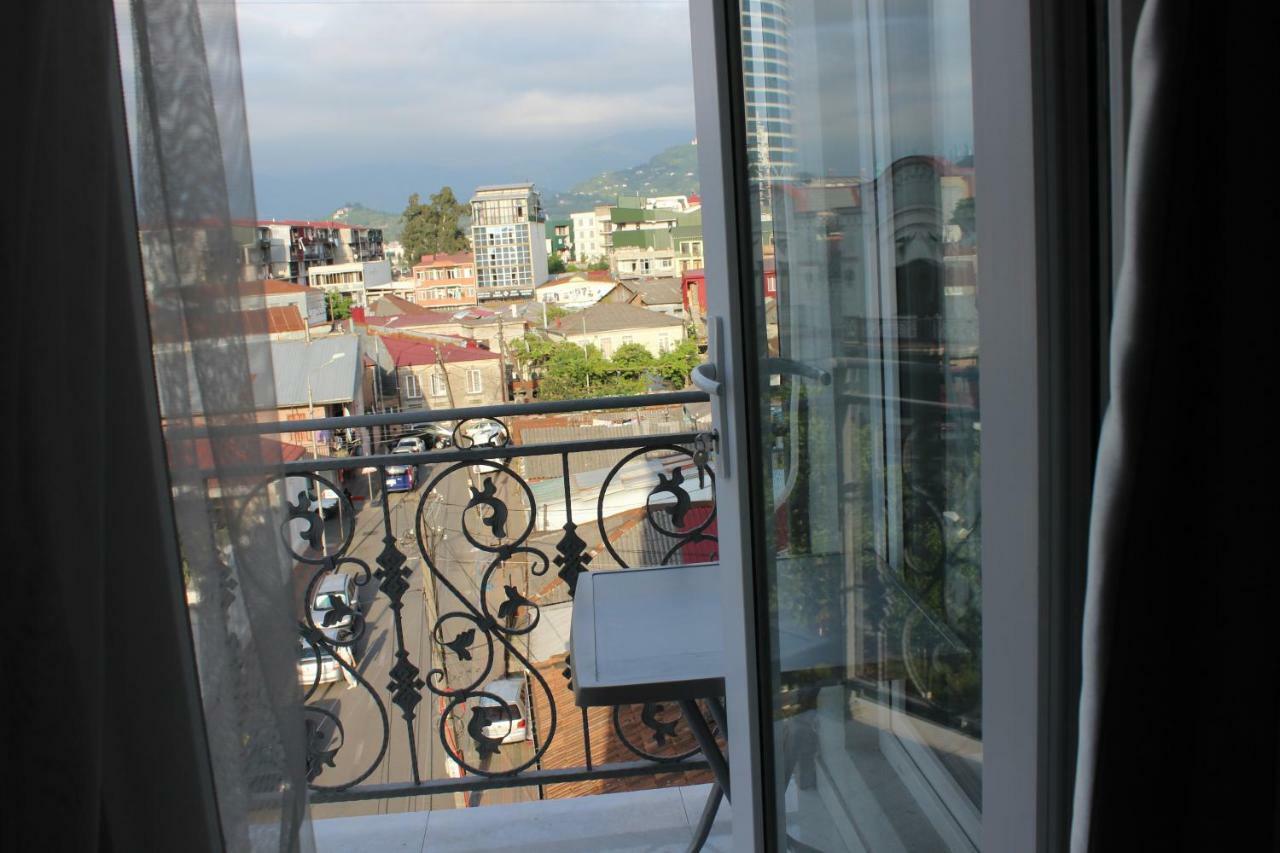 Union Hotel Batumi Exterior foto