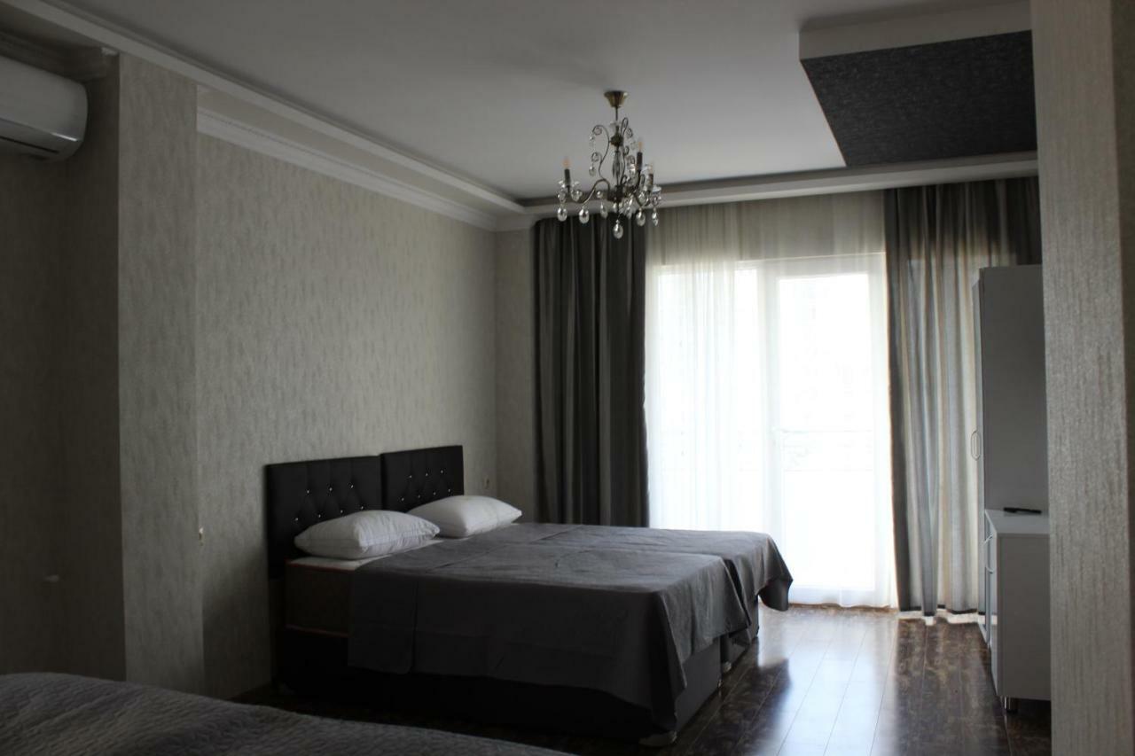 Union Hotel Batumi Exterior foto