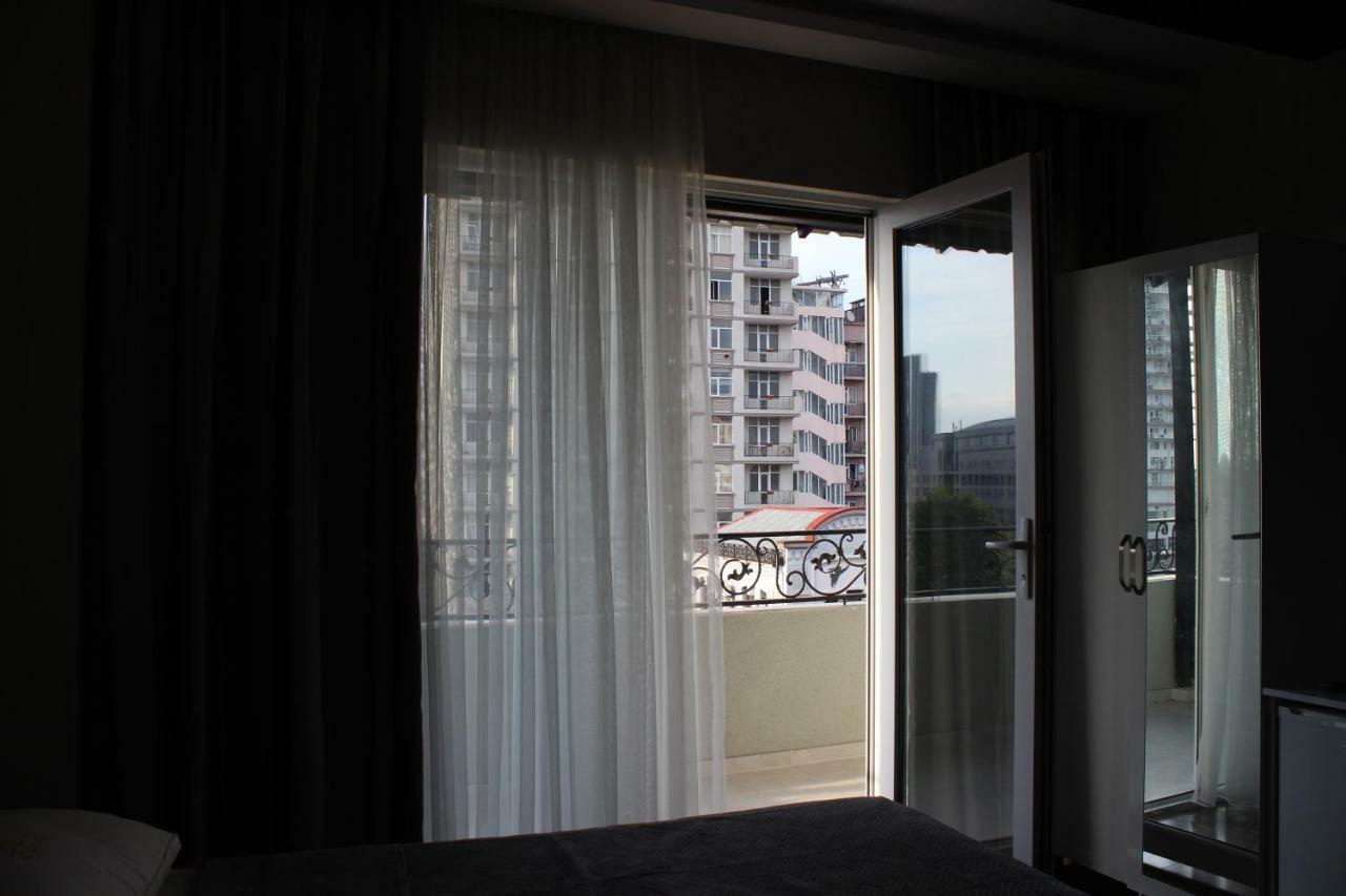 Union Hotel Batumi Exterior foto