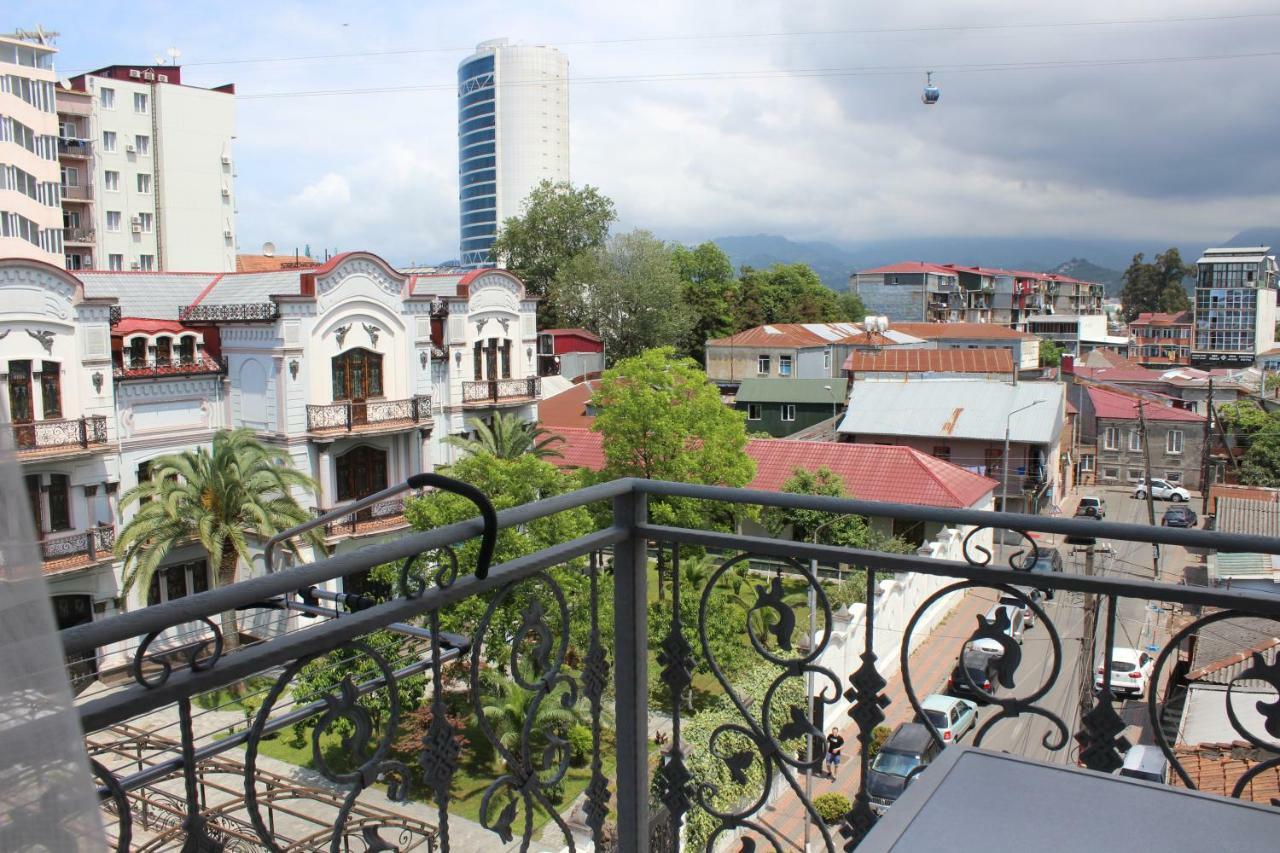 Union Hotel Batumi Exterior foto